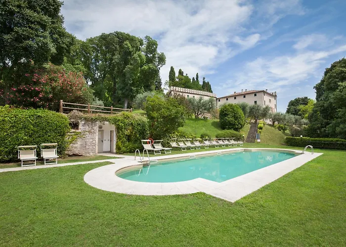 Castellone With Pool Apartamento *